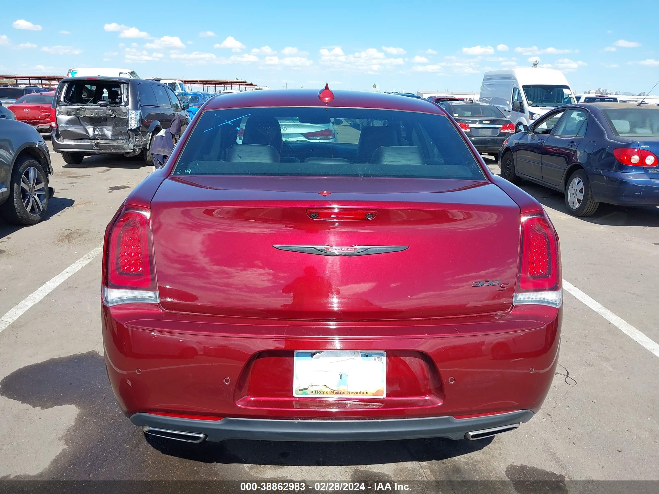 Photo 15 VIN: 2C3CCABG5MH595776 - CHRYSLER 300 