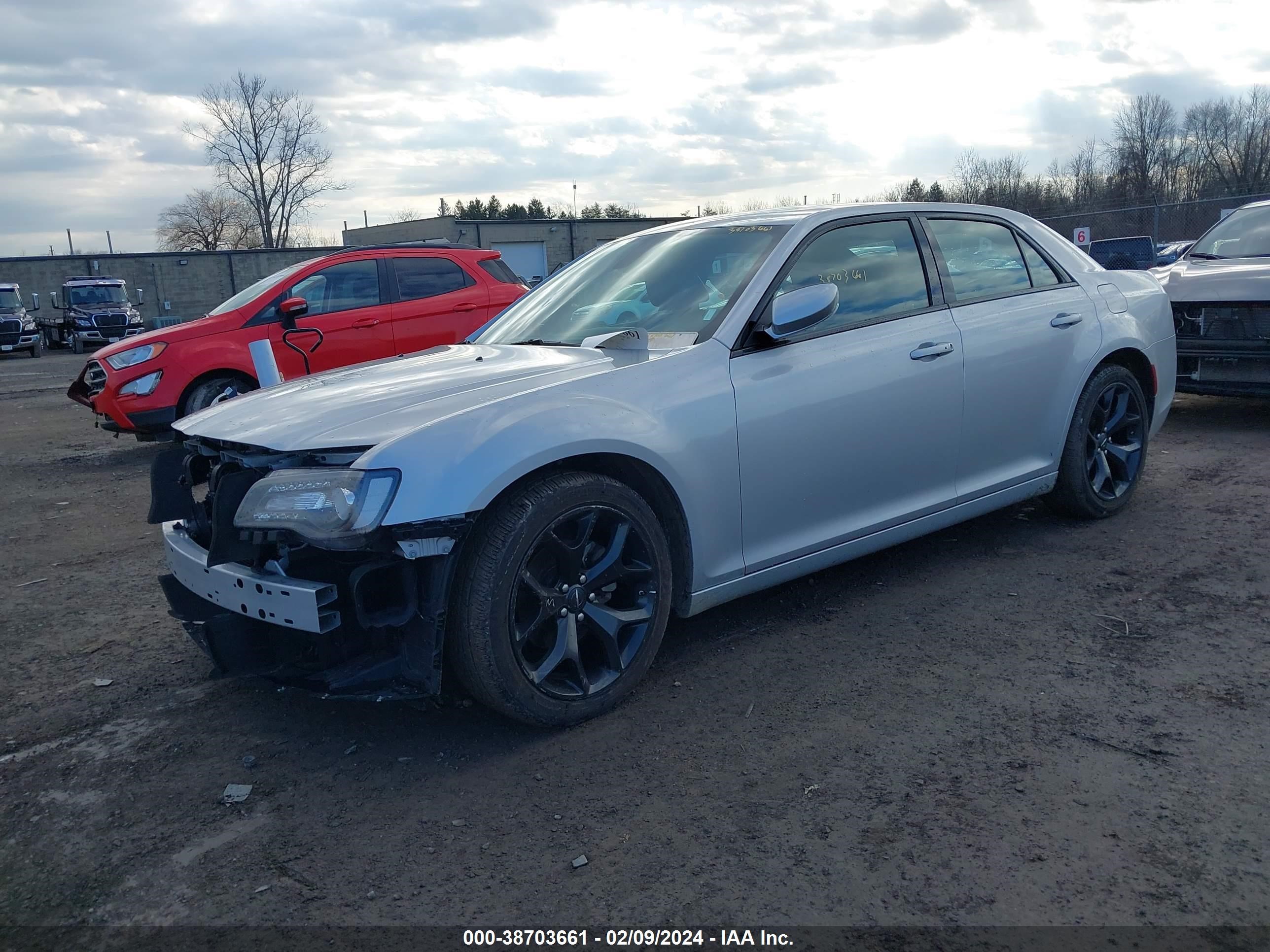 Photo 1 VIN: 2C3CCABG5NH136281 - CHRYSLER 300 