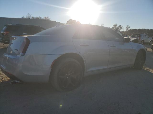 Photo 2 VIN: 2C3CCABG5NH158622 - CHRYSLER 300 S 