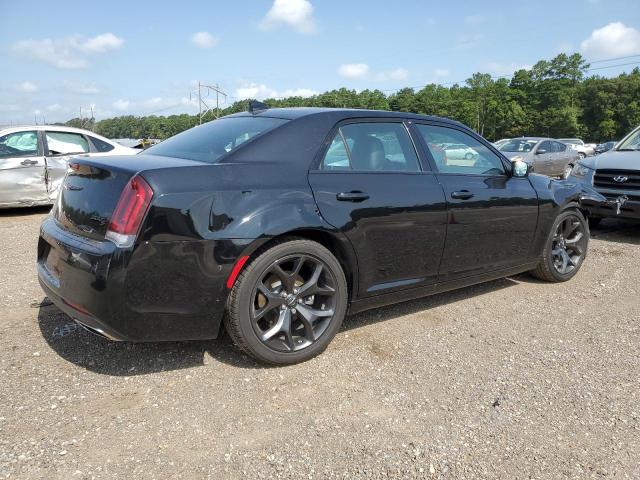 Photo 2 VIN: 2C3CCABG5PH542032 - CHRYSLER 300 S 