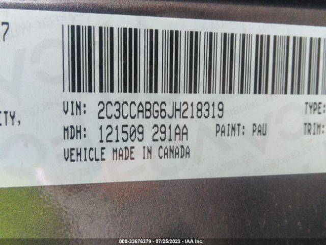 Photo 8 VIN: 2C3CCABG6JH218319 - CHRYSLER 300 