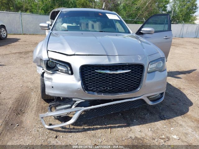 Photo 5 VIN: 2C3CCABG6JH266516 - CHRYSLER 300 