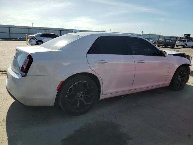 Photo 2 VIN: 2C3CCABG6KH559804 - CHRYSLER 300 