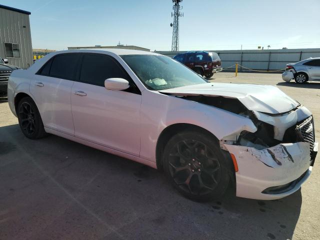 Photo 3 VIN: 2C3CCABG6KH559804 - CHRYSLER 300 