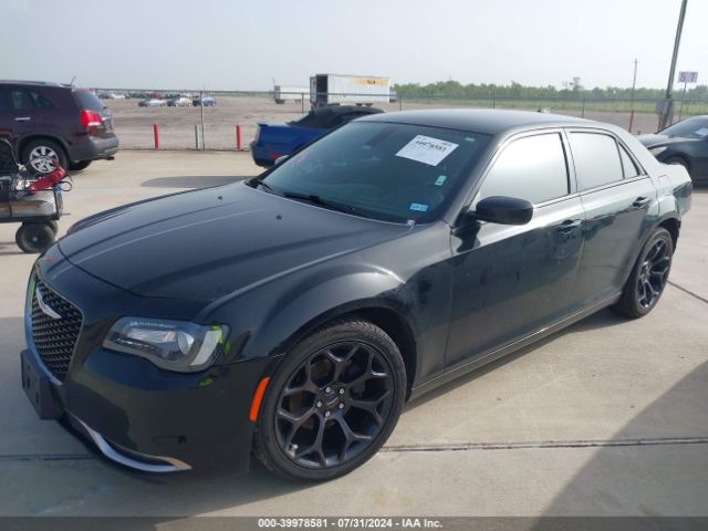 Photo 1 VIN: 2C3CCABG6KH628586 - CHRYSLER 300 