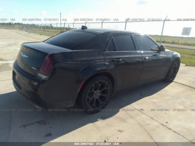 Photo 3 VIN: 2C3CCABG6KH722418 - CHRYSLER 300 