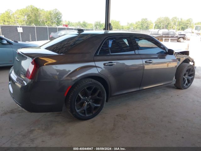 Photo 3 VIN: 2C3CCABG6MH520343 - CHRYSLER 300 