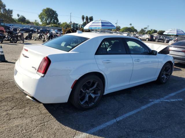 Photo 2 VIN: 2C3CCABG6PH637103 - CHRYSLER 300 S 