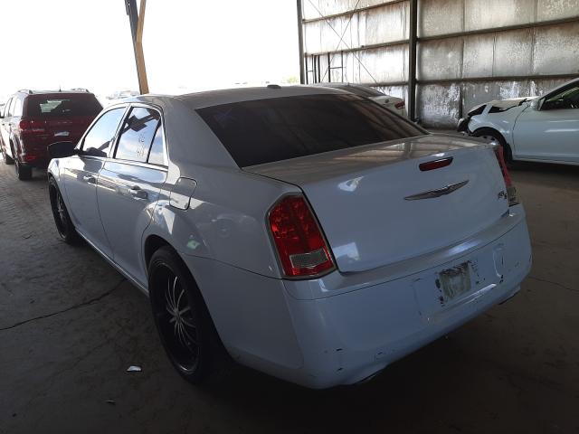 Photo 2 VIN: 2C3CCABG7CH313233 - CHRYSLER 300 S 