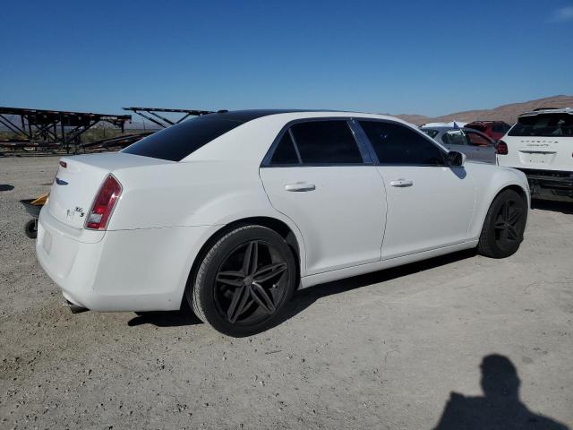 Photo 2 VIN: 2C3CCABG7DH641043 - CHRYSLER 300 S 