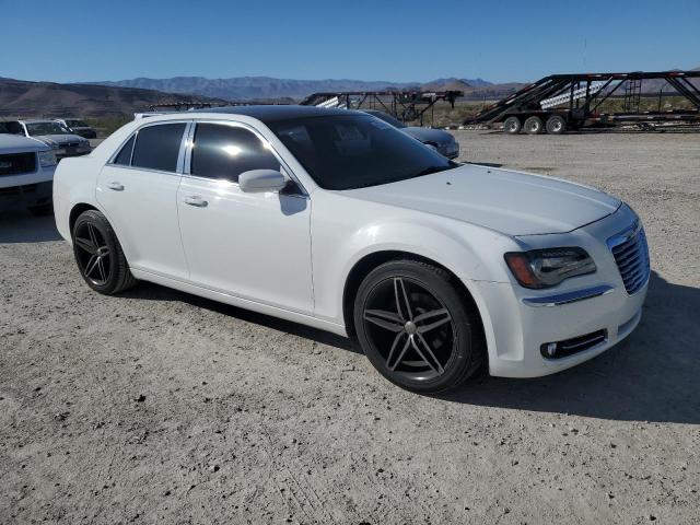 Photo 3 VIN: 2C3CCABG7DH641043 - CHRYSLER 300 S 