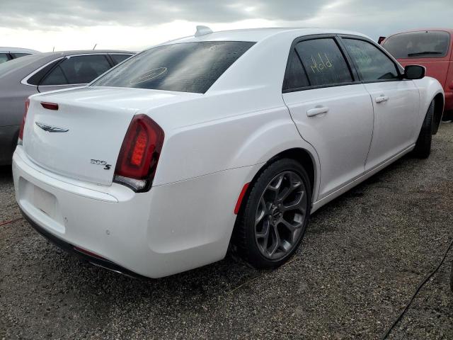 Photo 2 VIN: 2C3CCABG7FH854013 - CHRYSLER 300 S 