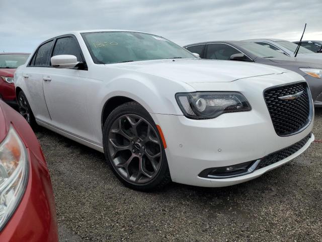 Photo 3 VIN: 2C3CCABG7FH854013 - CHRYSLER 300 S 