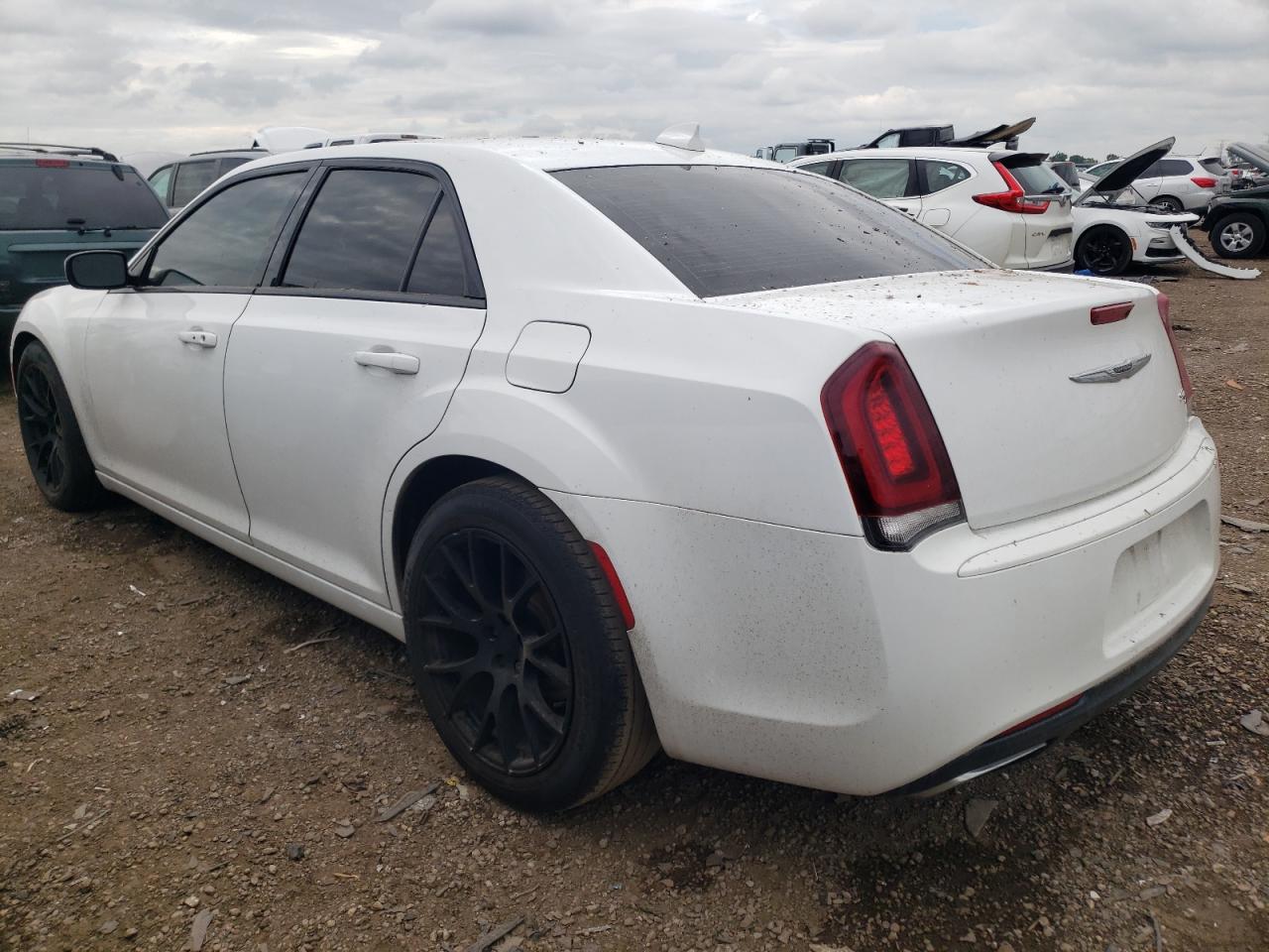 Photo 1 VIN: 2C3CCABG7FH864539 - CHRYSLER 300 