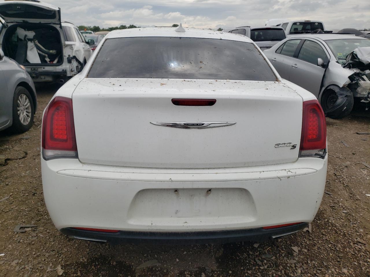 Photo 5 VIN: 2C3CCABG7FH864539 - CHRYSLER 300 