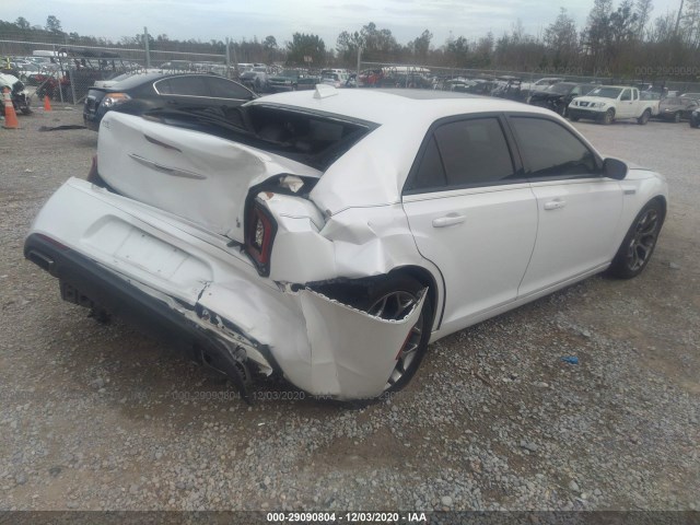 Photo 3 VIN: 2C3CCABG7FH882359 - CHRYSLER 300 