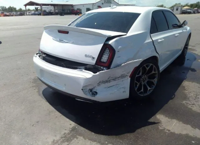 Photo 5 VIN: 2C3CCABG7GH141386 - CHRYSLER 300 