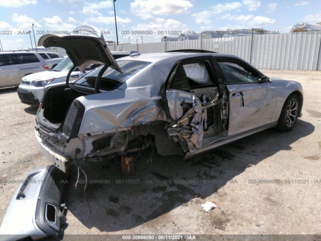 Photo 3 VIN: 2C3CCABG7JH240488 - CHRYSLER 300 