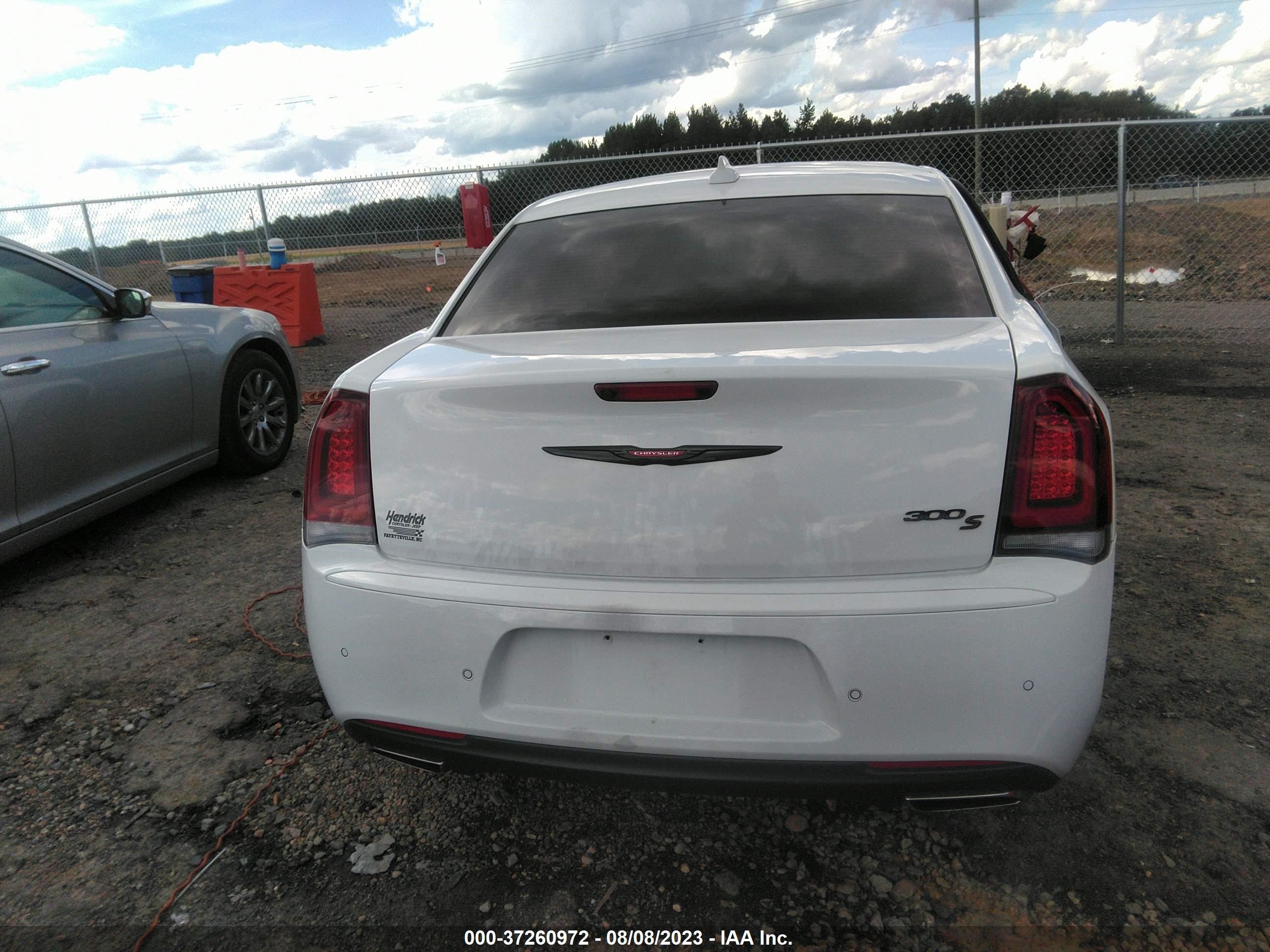 Photo 16 VIN: 2C3CCABG7MH523512 - CHRYSLER 300 