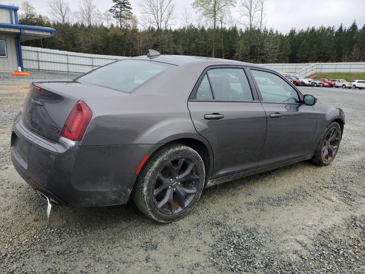 Photo 2 VIN: 2C3CCABG7MH523753 - CHRYSLER 300 