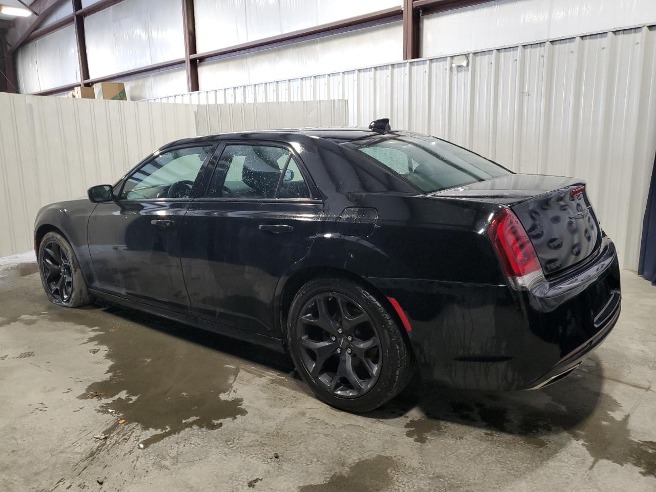 Photo 1 VIN: 2C3CCABG7NH123144 - CHRYSLER 300 