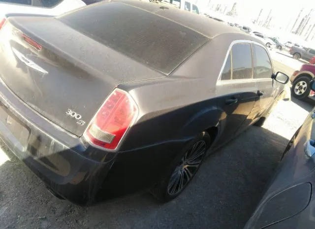 Photo 3 VIN: 2C3CCABG8DH727932 - CHRYSLER 300 