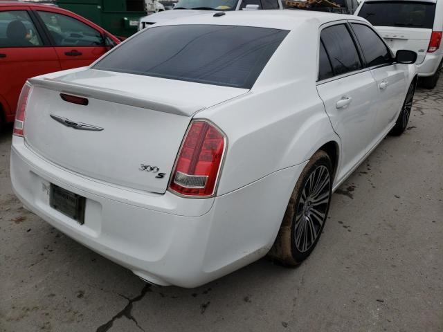 Photo 3 VIN: 2C3CCABG8EH124268 - CHRYSLER 300 S 