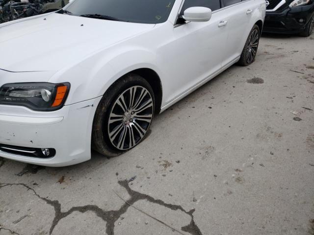 Photo 8 VIN: 2C3CCABG8EH124268 - CHRYSLER 300 S 