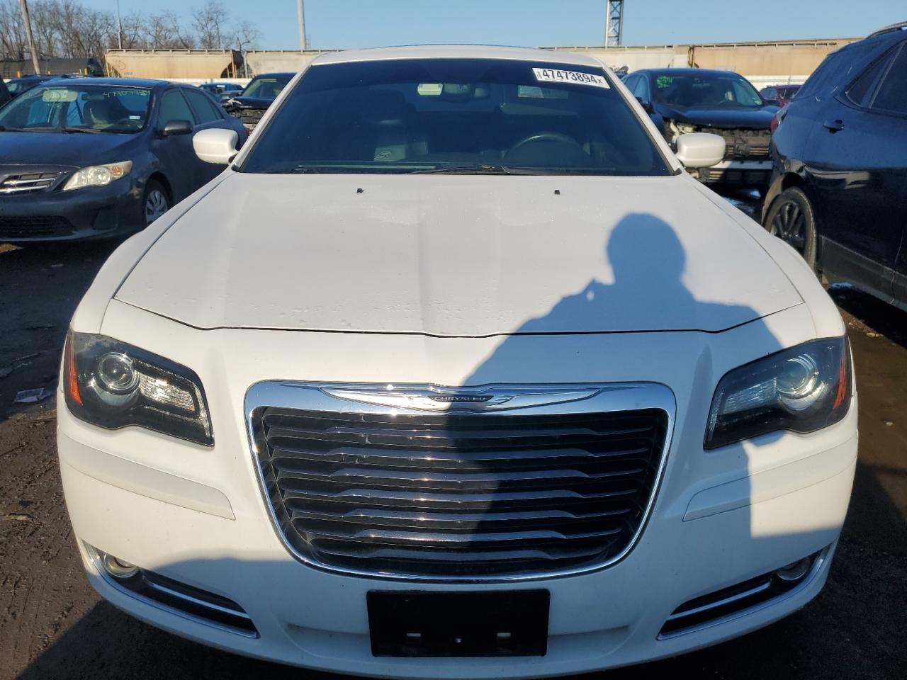 Photo 4 VIN: 2C3CCABG8EH148067 - CHRYSLER 300 