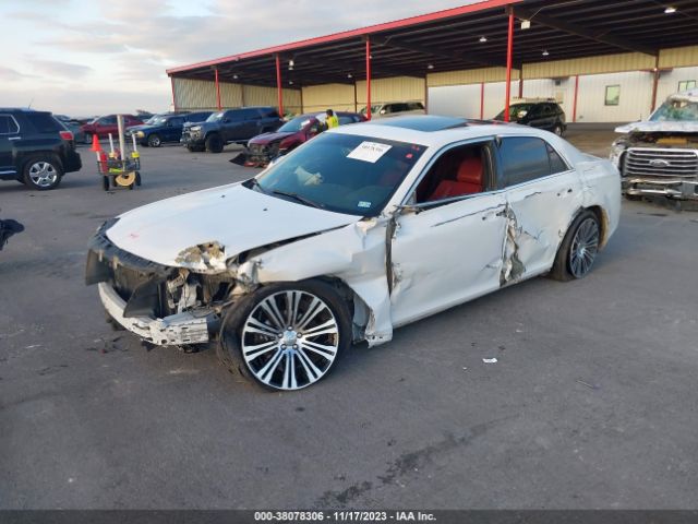 Photo 1 VIN: 2C3CCABG8EH161613 - CHRYSLER 300 