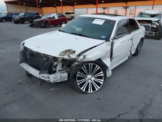 Photo 5 VIN: 2C3CCABG8EH161613 - CHRYSLER 300 