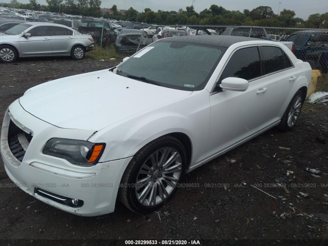 Photo 1 VIN: 2C3CCABG8EH176094 - CHRYSLER 300 