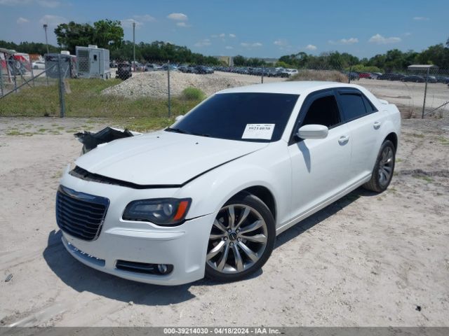 Photo 1 VIN: 2C3CCABG8EH382497 - CHRYSLER 300 