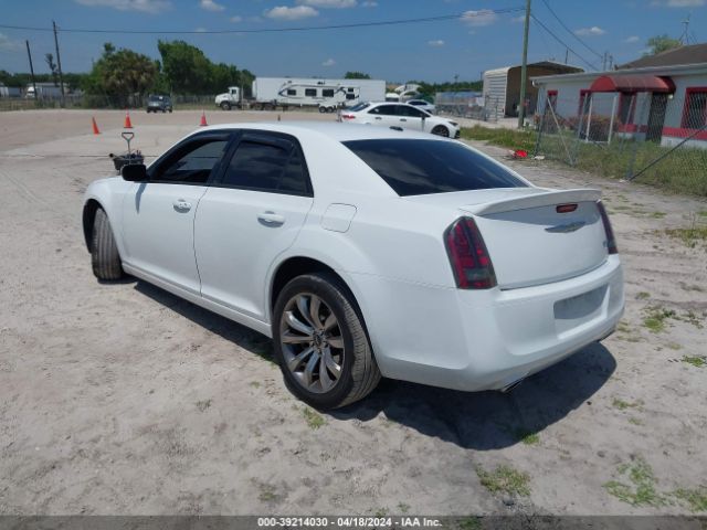 Photo 2 VIN: 2C3CCABG8EH382497 - CHRYSLER 300 