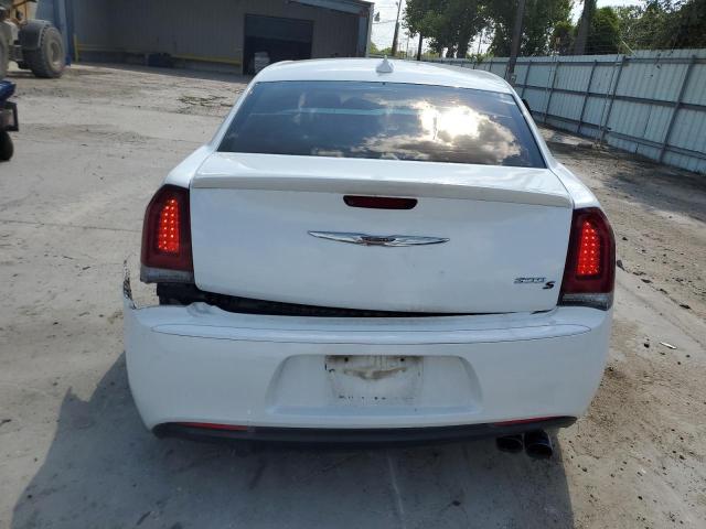 Photo 5 VIN: 2C3CCABG8FH735998 - CHRYSLER 300 S 