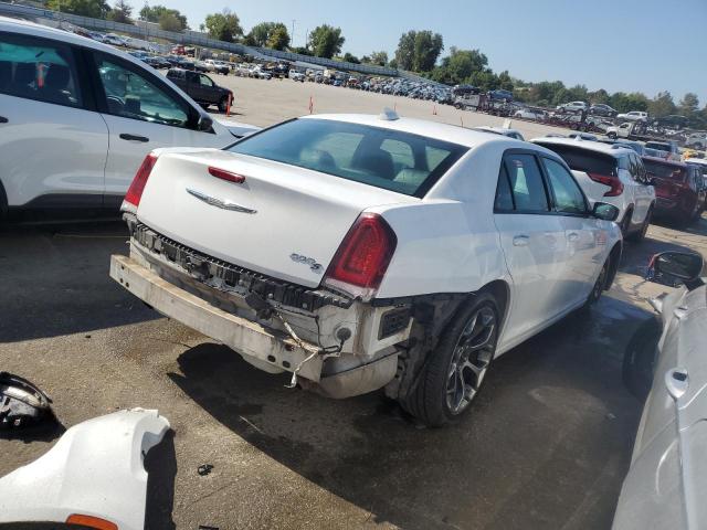 Photo 2 VIN: 2C3CCABG8FH755720 - CHRYSLER 300 S 