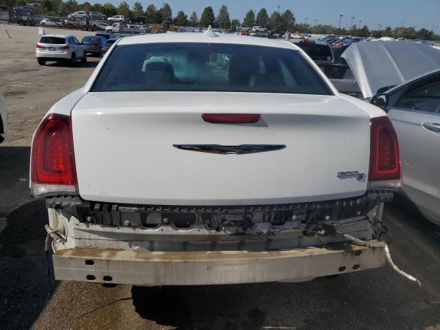 Photo 5 VIN: 2C3CCABG8FH755720 - CHRYSLER 300 S 