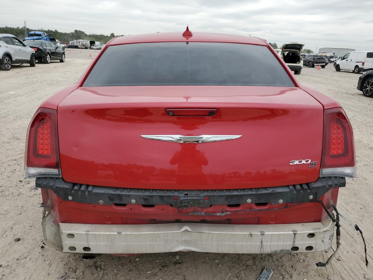 Photo 5 VIN: 2C3CCABG8FH763509 - CHRYSLER 300 