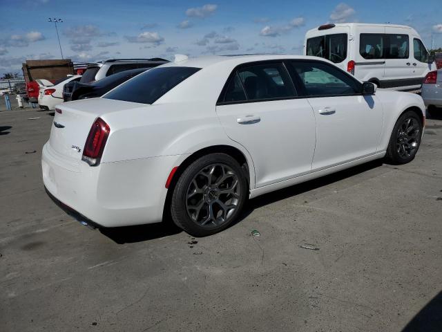 Photo 2 VIN: 2C3CCABG8FH780682 - CHRYSLER 300 S 