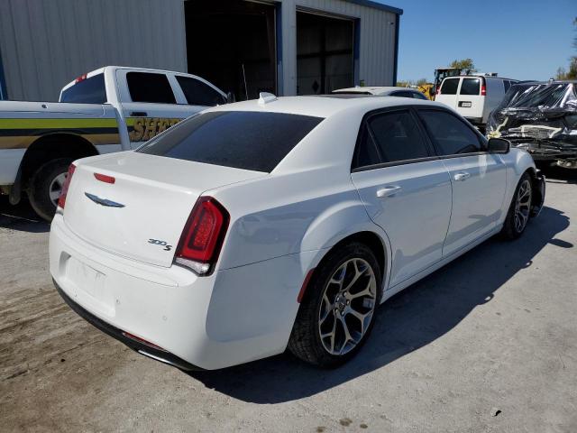 Photo 3 VIN: 2C3CCABG8FH830268 - CHRYSLER 300 S 