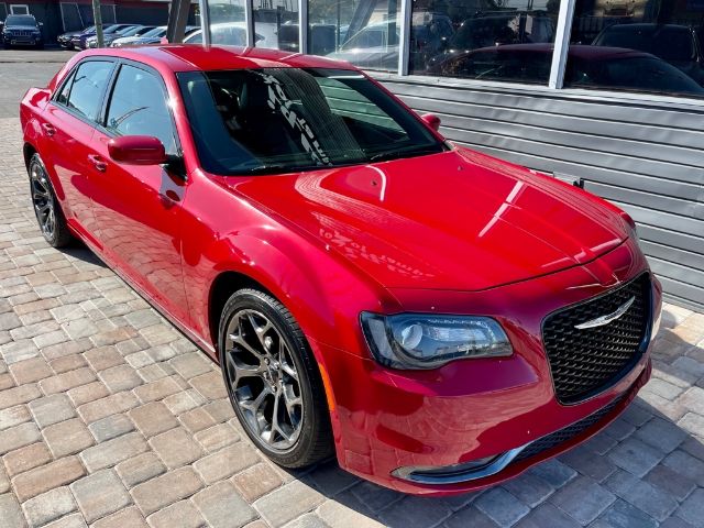 Photo 2 VIN: 2C3CCABG8FH848978 - CHRYSLER 300 