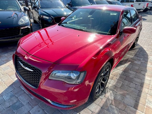 Photo 4 VIN: 2C3CCABG8FH848978 - CHRYSLER 300 