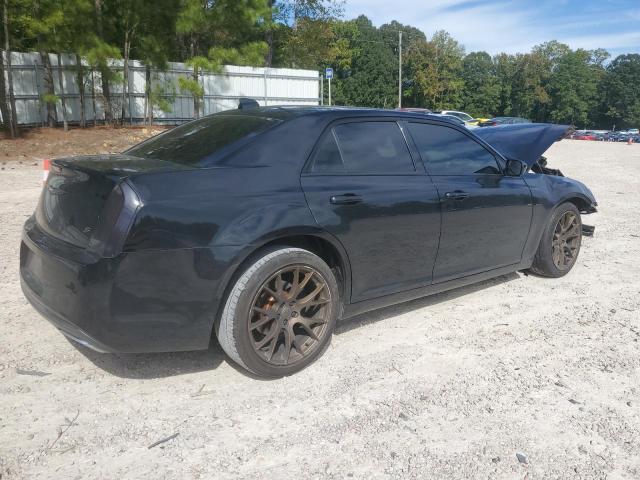 Photo 2 VIN: 2C3CCABG8FH867837 - CHRYSLER 300 S 