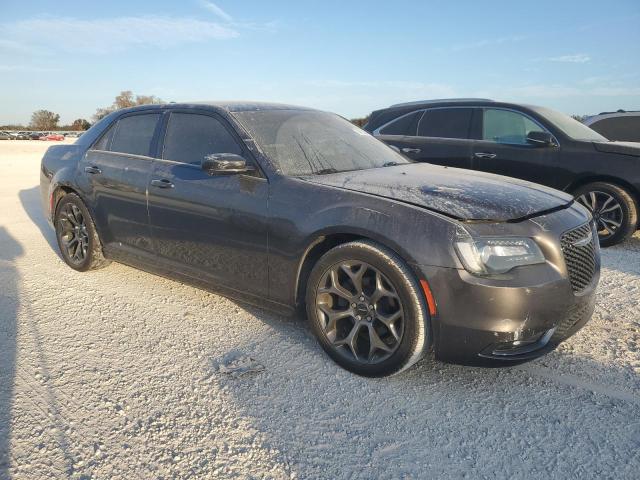 Photo 3 VIN: 2C3CCABG8GH349003 - CHRYSLER 300 S 