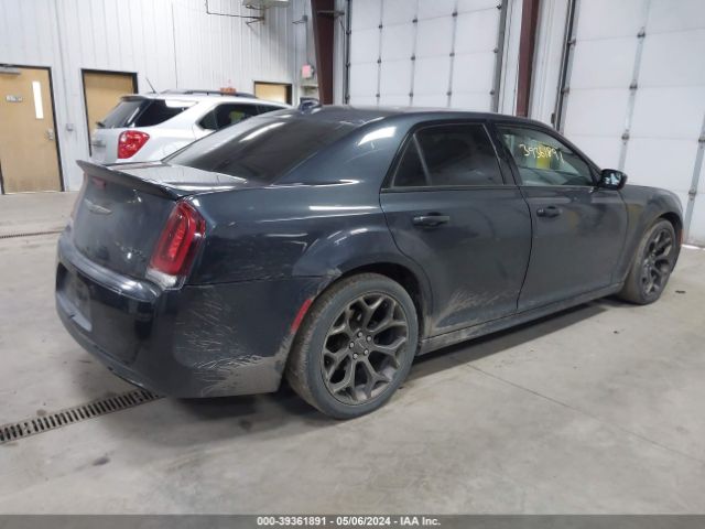 Photo 3 VIN: 2C3CCABG8HH661629 - CHRYSLER 300 