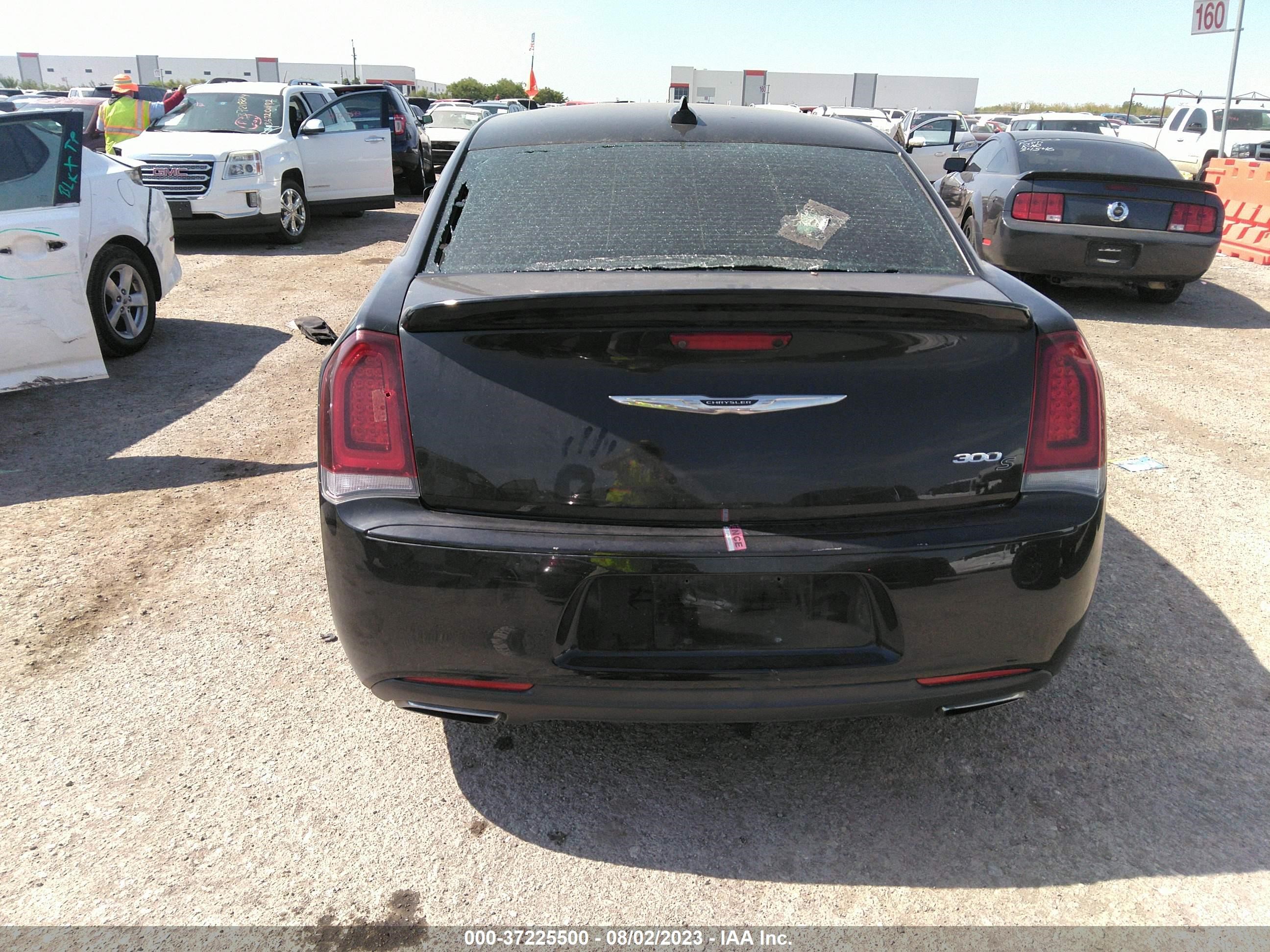 Photo 15 VIN: 2C3CCABG8HH662568 - CHRYSLER 300 