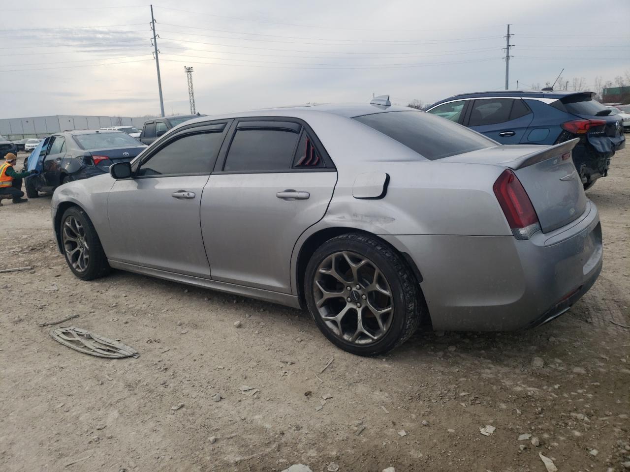 Photo 1 VIN: 2C3CCABG8JH240547 - CHRYSLER 300 