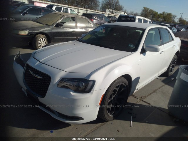 Photo 1 VIN: 2C3CCABG8KH682763 - CHRYSLER 300 