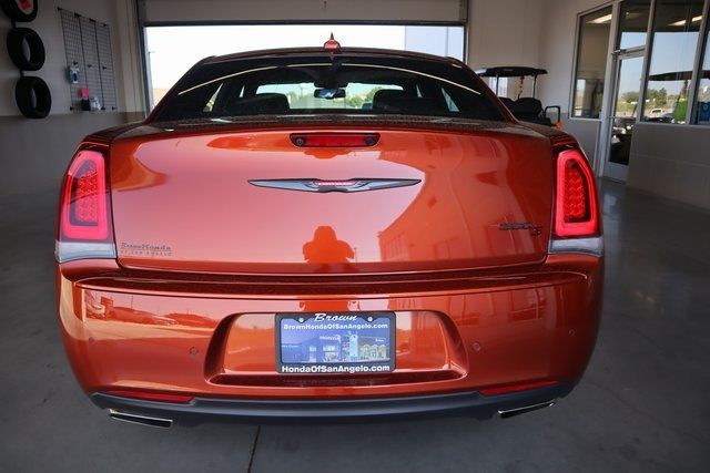 Photo 6 VIN: 2C3CCABG8MH554252 - CHRYSLER 300 