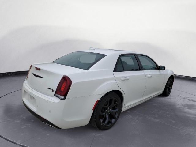 Photo 2 VIN: 2C3CCABG8NH123122 - CHRYSLER 300 S 